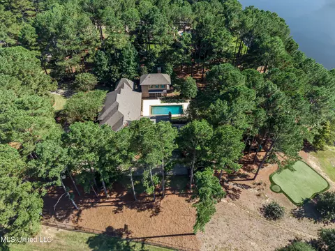 View/Area - 111 Johnstone Dr, Madison, MS 39110 photo 2 of 5