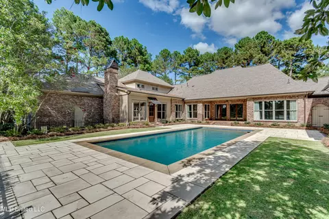 Exterior - 111 Johnstone Dr, Madison, MS 39110 photo 6 of 22