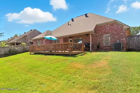 Exterior - 119 Tradition Pkwy, Flowood, MS 39232 photo 3 of 7