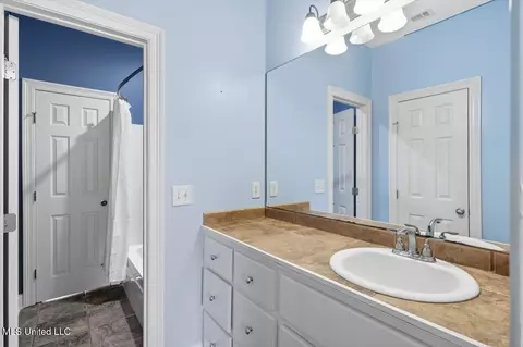 Bath - 119 Tradition Pkwy, Flowood, MS 39232 photo 5 of 5