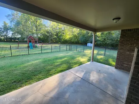 8107 Steven Henry Rd, Hernando, MS 38632 photo 9