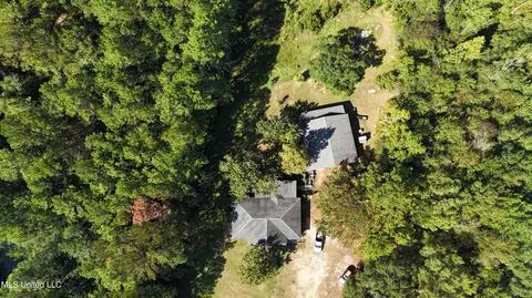 21487 Dye Rd, Saucier, MS 39574 photo 5