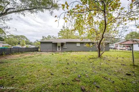 Exterior - 3609 Doris Cir, Moss Point, MS 39563 photo 3 of 4