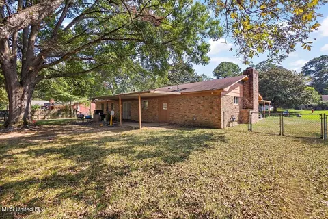 Exterior - 1315 Mcdonald Ave, Canton, MS 39046 photo 5 of 8