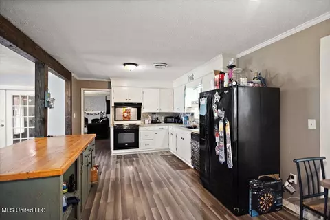 Kitchen - 1315 Mcdonald Ave, Canton, MS 39046 photo 1 of 2