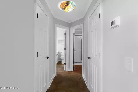 Entry Way - 203 Heritage Dr, Madison, MS 39110 photo 9 of 9