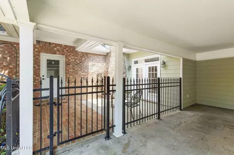 Exterior - 203 Heritage Dr, Madison, MS 39110 photo 17 of 20
