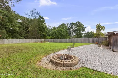 Exterior - 203 Heritage Dr, Madison, MS 39110 photo 8 of 20