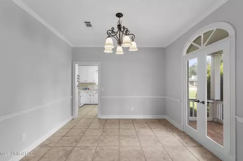 Dining - 203 Heritage Dr, Madison, MS 39110 photo 1 of 1