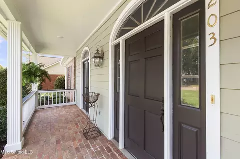 Exterior - 203 Heritage Dr, Madison, MS 39110 photo 4 of 20