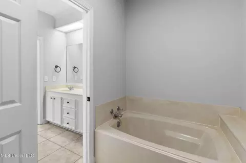 Other - 203 Heritage Dr, Madison, MS 39110 photo 12 of 28