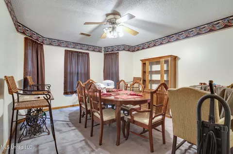 Dining - 6741 Hacks Cross Rd, Olive Branch, MS 38654 photo 1 of 1