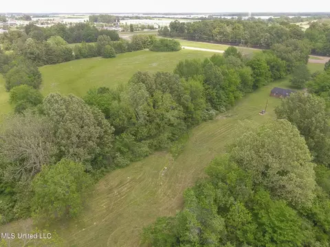 Other - 6741 Hacks Cross Rd, Olive Branch, MS 38654 photo 3 of 10