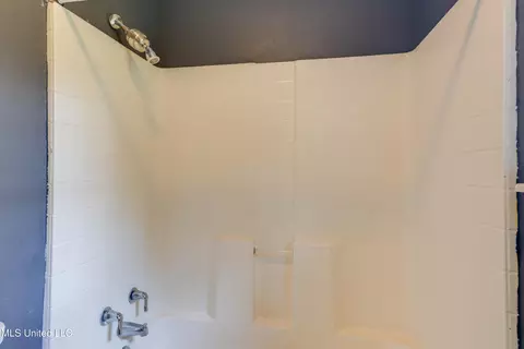 502 W Border Ave, Wiggins, MS 39577 photo 13
