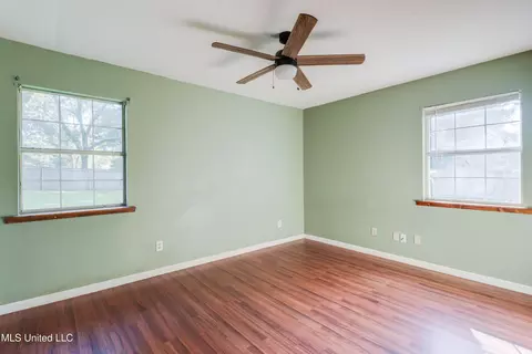 502 W Border Ave, Wiggins, MS 39577 photo 10