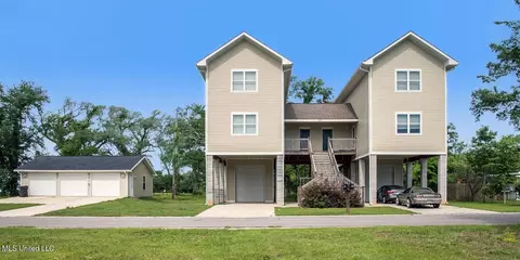 153 Markham Dr #A&B, Gulfport, MS 39507