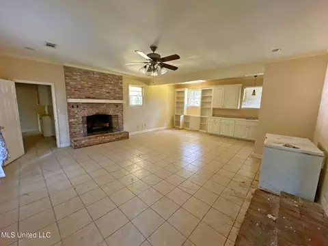 5519 Pine Lane Dr, Jackson, MS 39211 photo 5