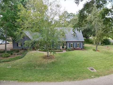 Other - 112 Swallow Dr, Brandon, MS 39047 photo 16 of 17