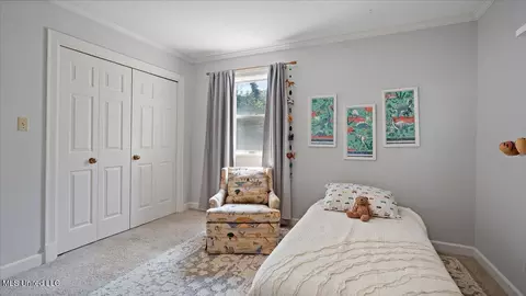 Bedroom - 112 Swallow Dr, Brandon, MS 39047 photo 4 of 8