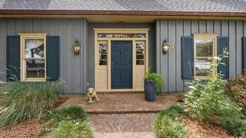 Other - 112 Swallow Dr, Brandon, MS 39047 photo 2 of 17