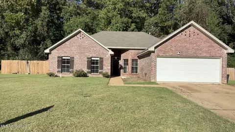 119 Copper Ln, Richland, MS 39218
