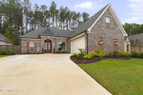 1227 Old Ct Xing, Flowood, MS 39232