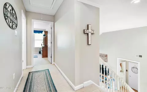 Entry Way - 457 Fairway Oaks Dr, Hernando, MS 38632 photo 4 of 5