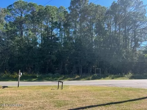 Nathan Hale Avenue, Pascagoula, MS 39581