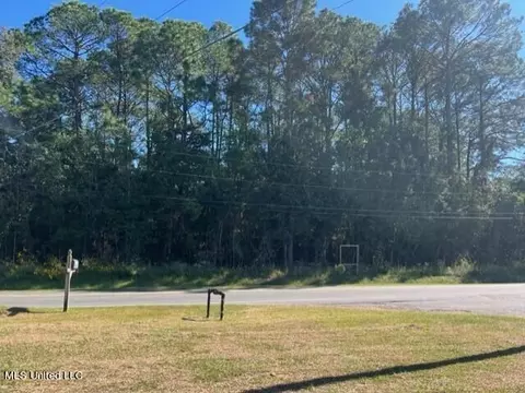 Nathan Hale Avenue, Pascagoula, MS 39581