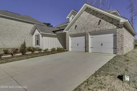 Exterior - 621 Cobalt Way, Brandon, MS 39042 photo 3 of 8
