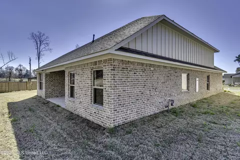 Exterior - 621 Cobalt Way, Brandon, MS 39042 photo 6 of 8