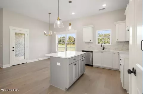 Other - 696 Wells Dr, Hernando, MS 38632 photo 1 of 3