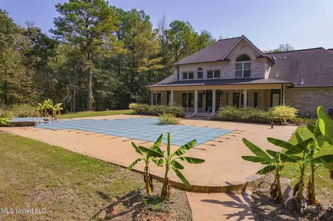 Exterior - 875 Mccravy Rd, Hickory Flat, MS 38633 photo 8 of 21