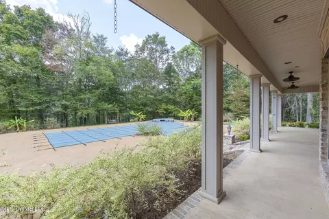 Exterior - 875 Mccravy Rd, Hickory Flat, MS 38633 photo 12 of 21