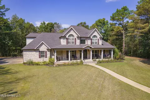 Exterior - 875 Mccravy Rd, Hickory Flat, MS 38633 photo 4 of 21