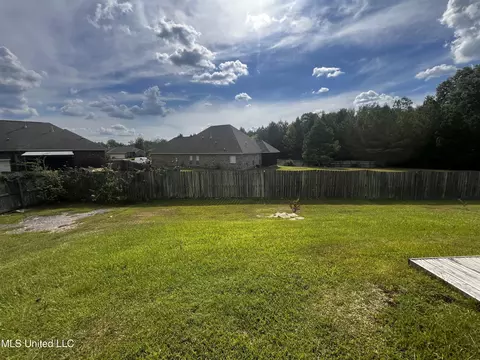 Exterior - 403 Roxbury Pl, Florence, MS 39073 photo 12 of 13