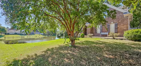 Exterior - 665 Cedar Grove Cv, Hernando, MS 38632 photo 7 of 8
