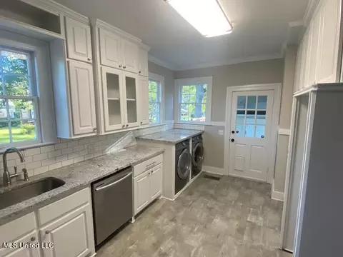 Other - 4132 Council Cir, Jackson, MS 39206 photo 2 of 3