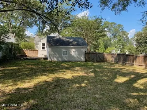 Exterior - 4132 Council Cir, Jackson, MS 39206 photo 4 of 4