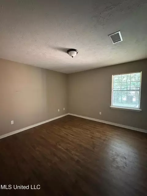 Bedroom - 4271 Cypress Dr, Jackson, MS 39212 photo 2 of 2