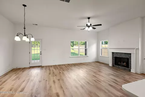 6251 Clover Ct, Walls, MS 38680 photo 12
