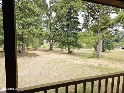 Exterior - 1020 Diane Cir, Summit, MS 39666 photo 9 of 9