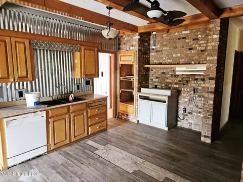 Kitchen - 1020 Diane Cir, Summit, MS 39666 photo 1 of 1