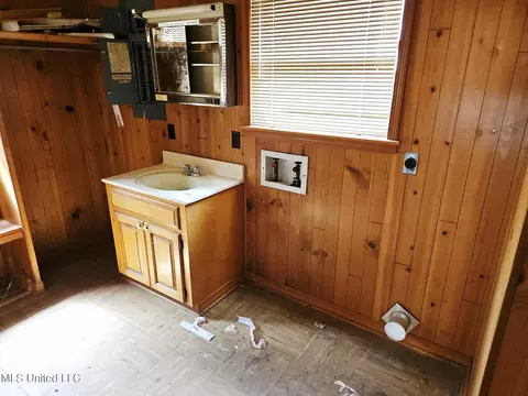 Other - 1020 Diane Cir, Summit, MS 39666 photo 7 of 9