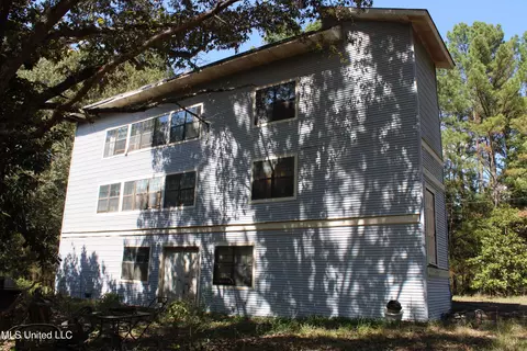1540 Robert Ford Rd, Waterford, MS 38685