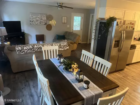 Other - 9709 E Cedarcliff Dr, Moss Point, MS 39562 photo 8 of 10