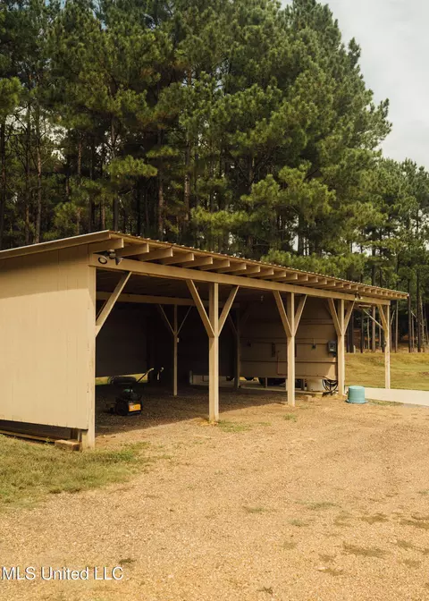 Exterior - 4170 Ms-13, Morton, MS 39117 photo 13 of 19