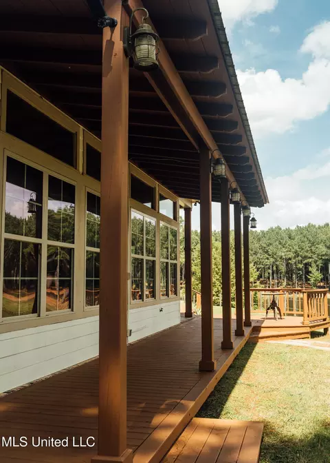 Exterior - 4170 Ms-13, Morton, MS 39117 photo 17 of 19