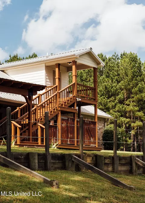 Exterior - 4170 Ms-13, Morton, MS 39117 photo 14 of 19