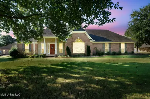 4308 Pinehurst Blvd, Southaven, MS 38672